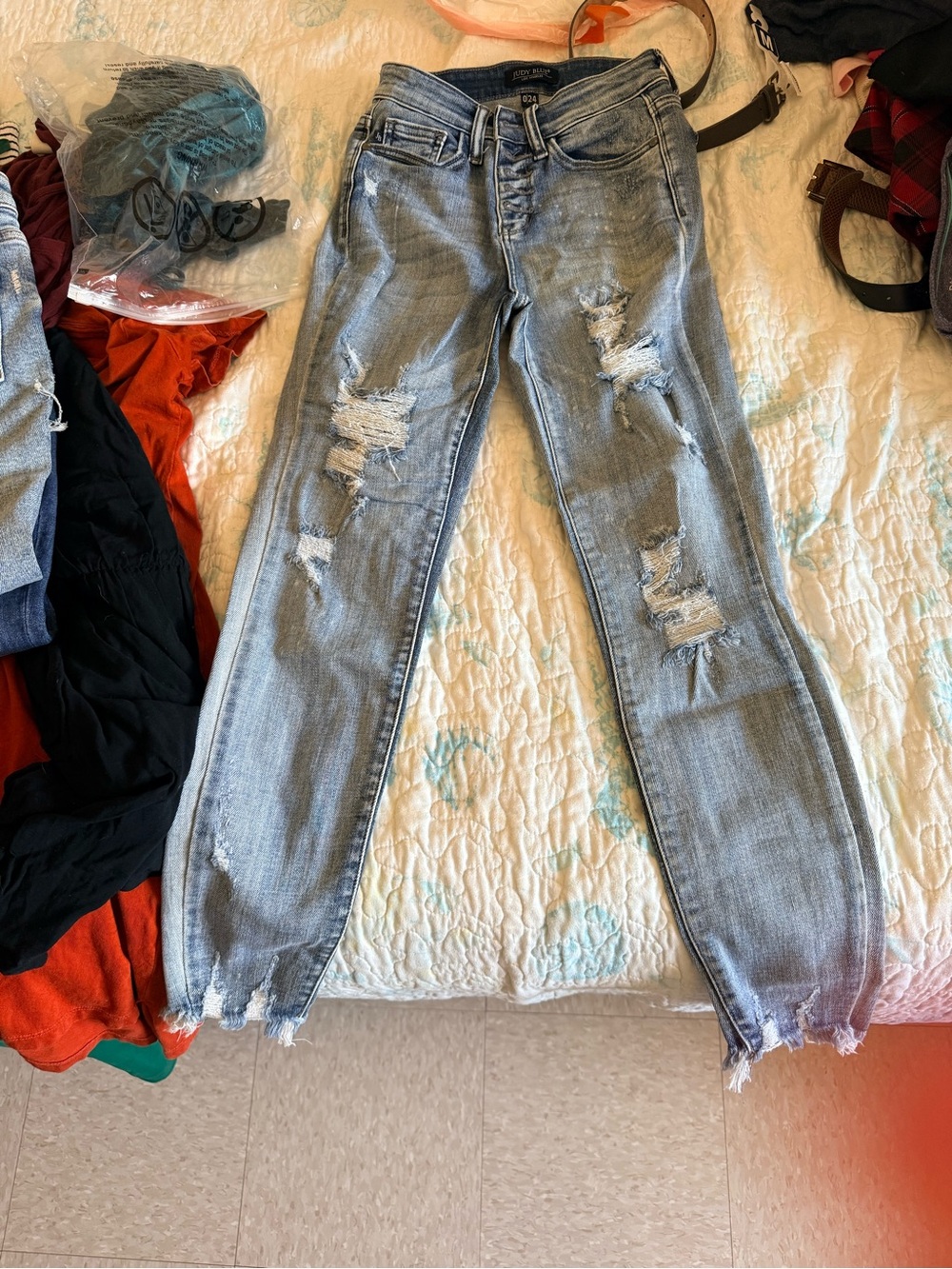 Judy Blue Light Blue Distressed Skinny Jeans